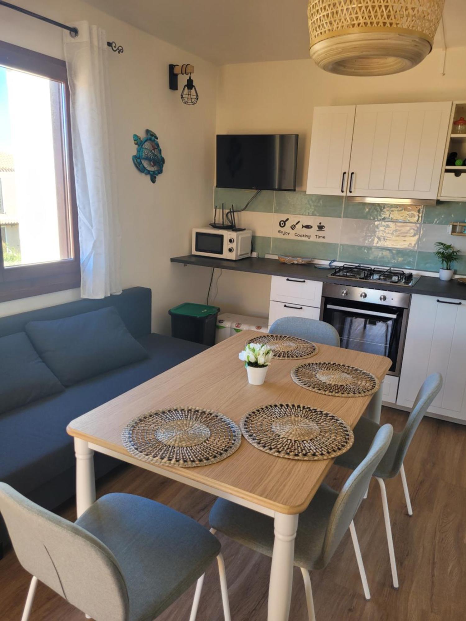 Apartamento Surf House Mirice Vignola Mare Exterior foto